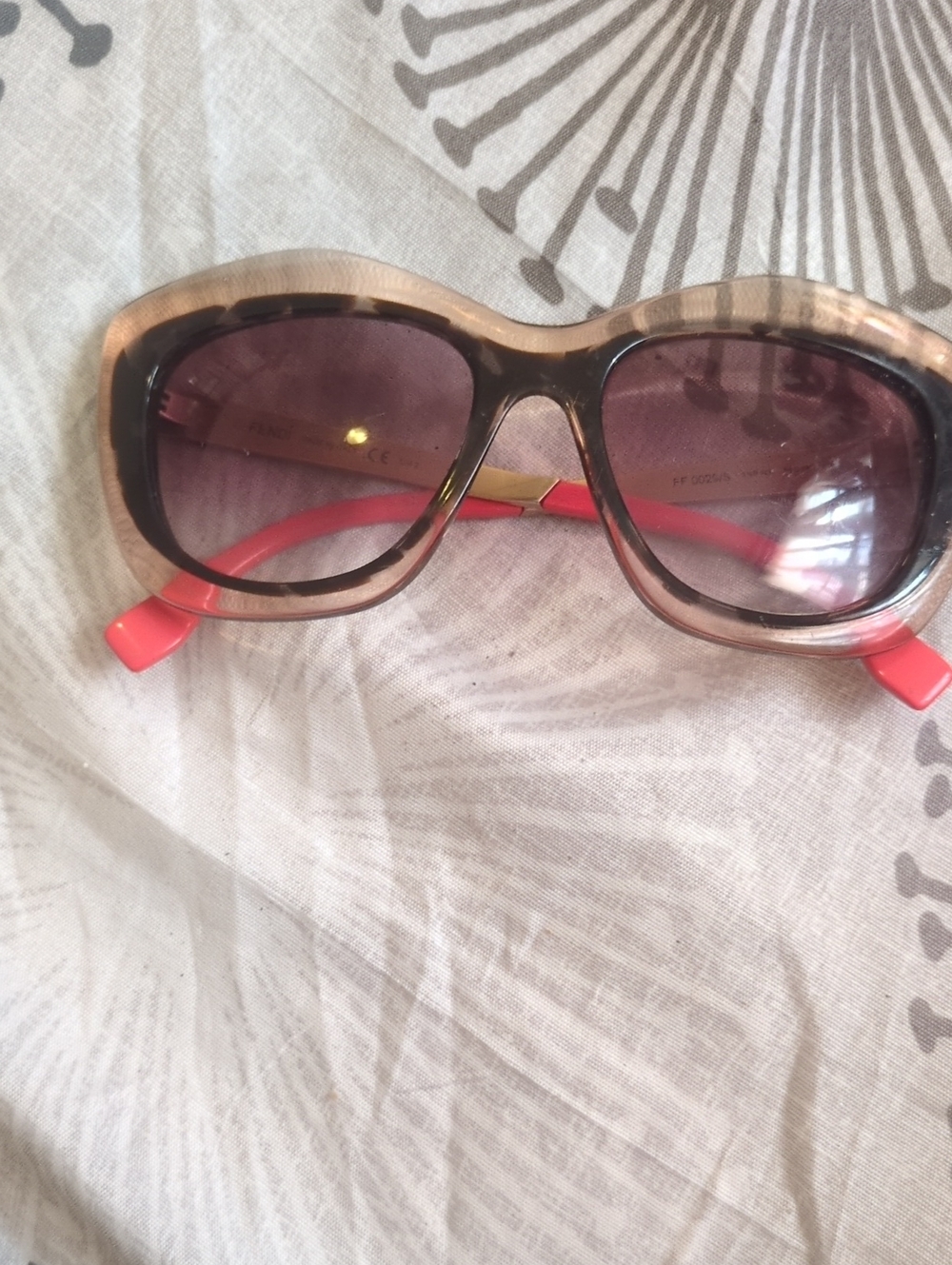 Fendi Oversized Brown Gradient Sunglasses with Pink Temples